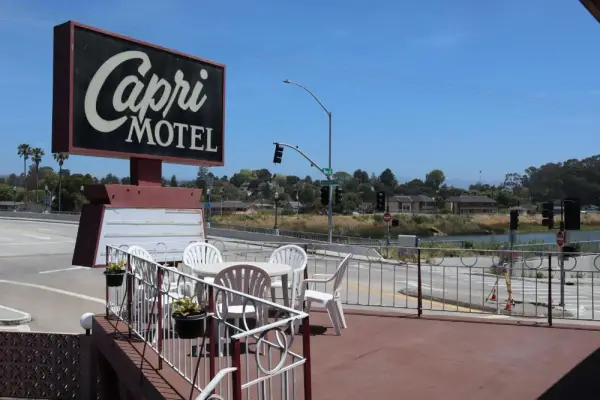 Capri Motel Santa Cruz Beach Boardwalk Main image
